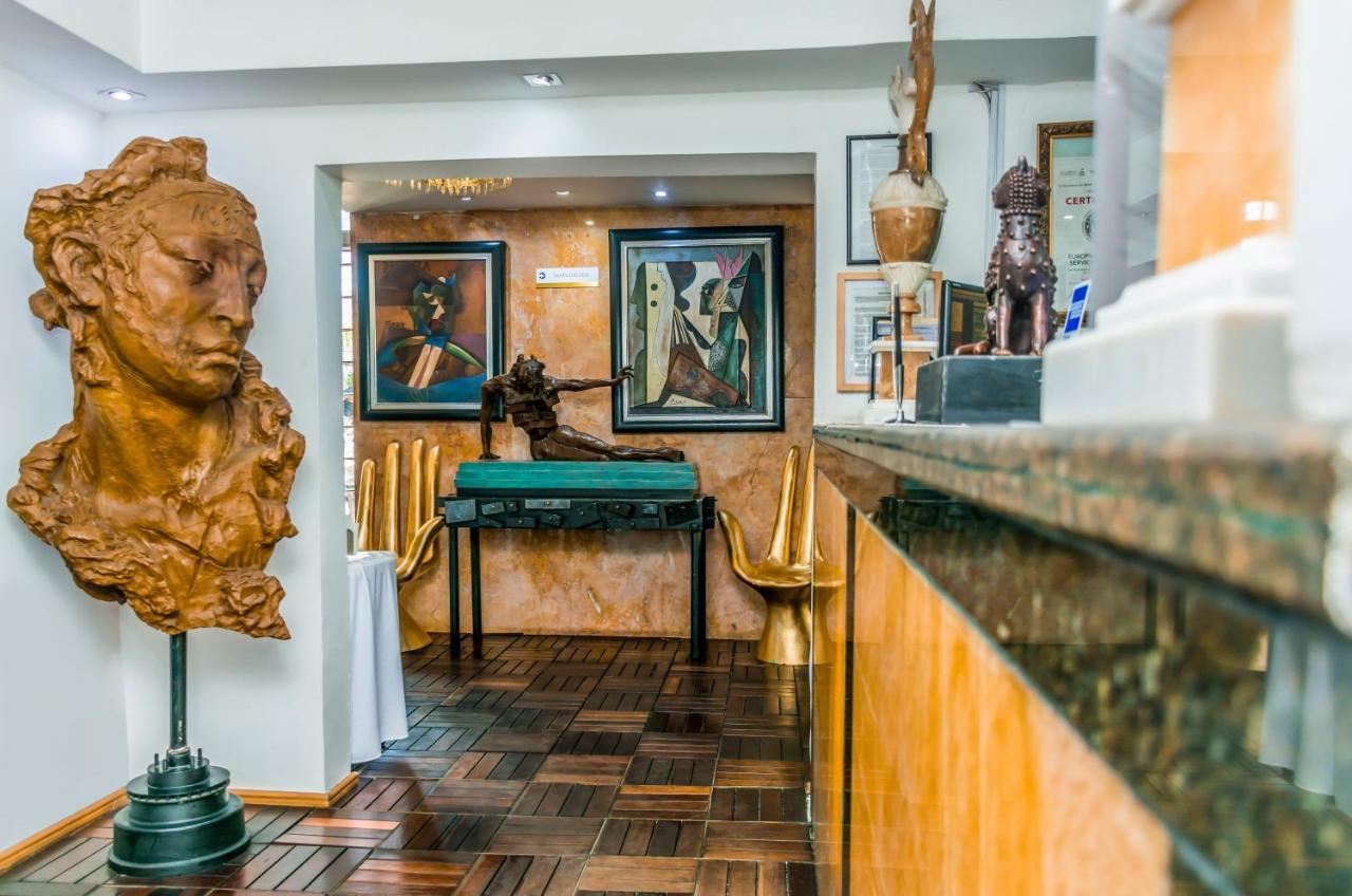 European Life Style Executive Suites Zapopan Exteriör bild