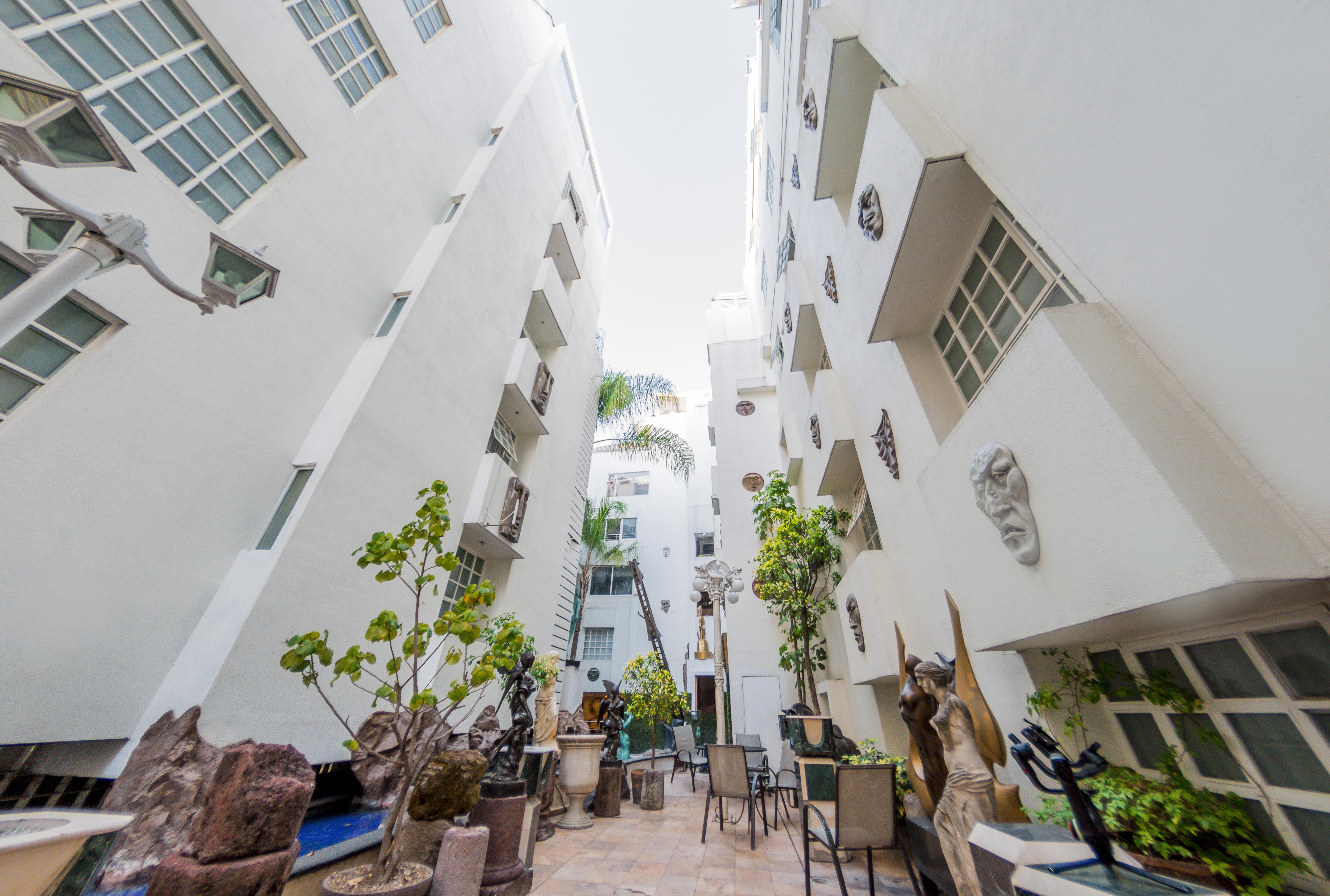 European Life Style Executive Suites Zapopan Exteriör bild